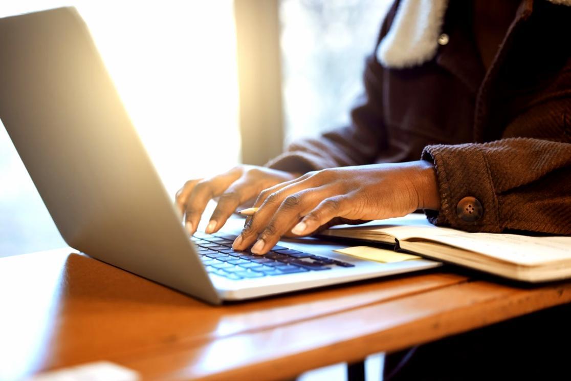 Процес створення цифрової ілюстрації на графічному планшеті